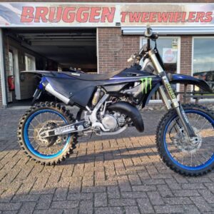 YZ-125-2022-5-300x300 