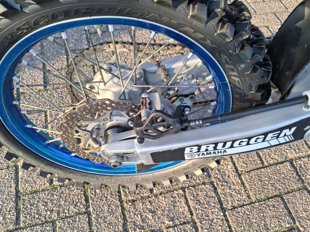 Yamaha YZ 125 Monster uitvoering - Afbeelding 4