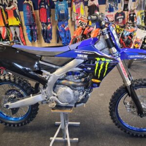 YZ450F-20-3-300x300 
